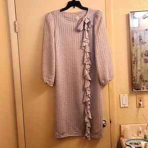 Vintage Silver/Grey dress with Ruffle.
